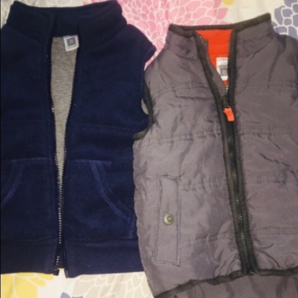 Carter’s 3T puffy vests